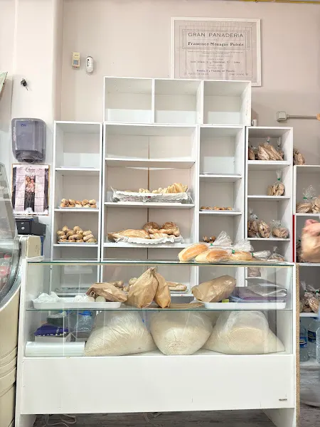 Panadería Monagas - Panadería en Palmas de Gran Canaria (Las) - foto 2