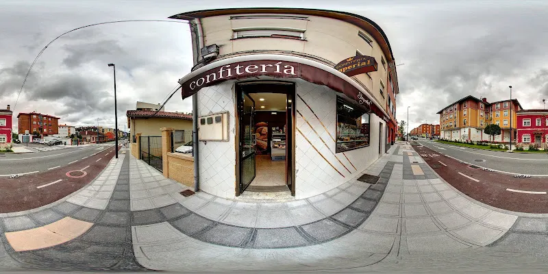 Confiteria Imperial - Pastelería en Gijón - foto 2