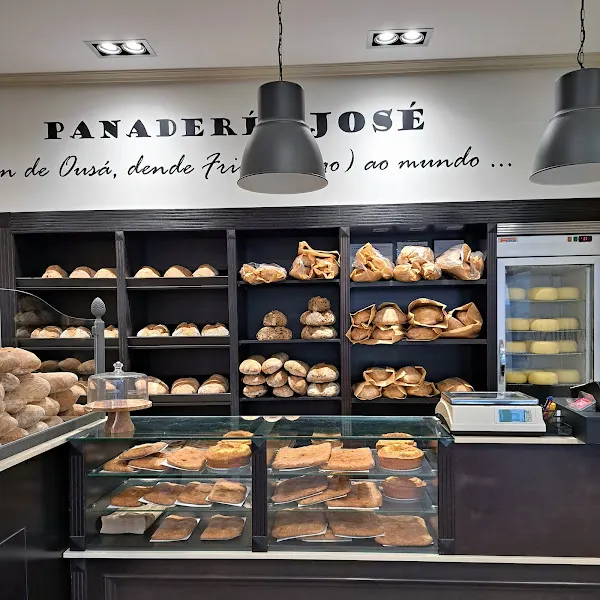 Pan De Ousá Panaderia José - Panadería en Betanzos - foto 2