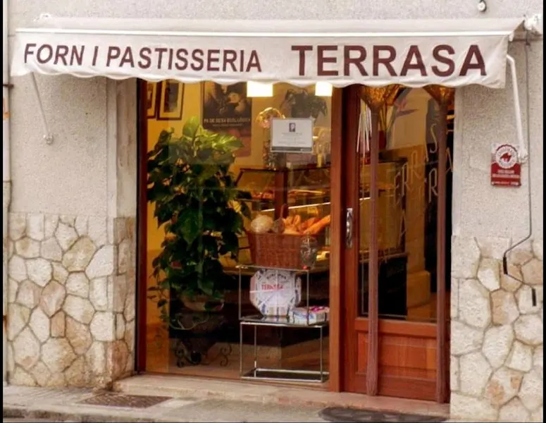 Forn i Pastisseria Terrasa - S'Alqueria Blanca - Panadería en Santanyi - foto 2