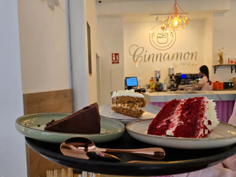 Cinnamon Cakes & Coffee - Pastelería en Haro - foto 2