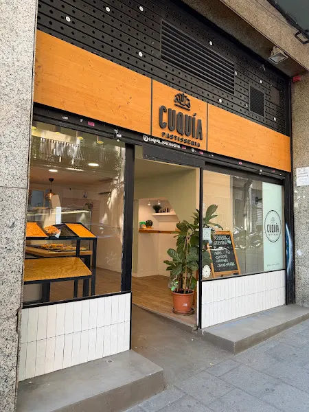 CUQUÍA Pastelería argentina - Pastelería en Barcelona - foto 2