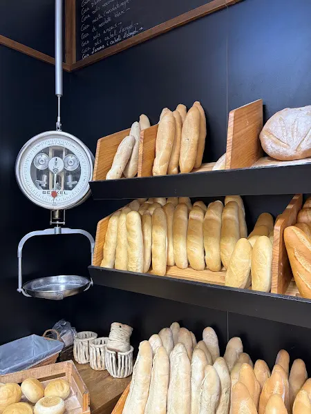 Forn de Pa Pastisseria El Campanero - Panadería en Alberic - foto 2