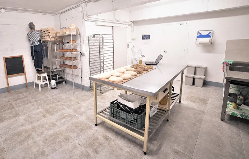 Papurrak ogi eta goxo faktoria - Panadería en Oiartzun - foto 2