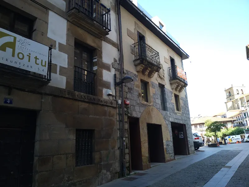 Aialde - Pastelería en Oiartzun - foto 2