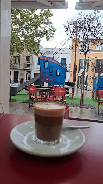 Bollería y Panadería Maruja S.L. - Cafetería en Alaior - foto 2