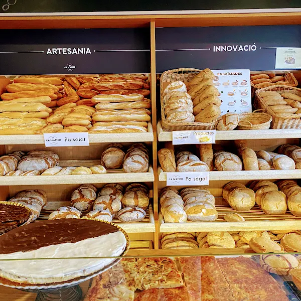 Forn Ca n'Amer - Panadería en Sant Llorenc des Cardassar - foto 3