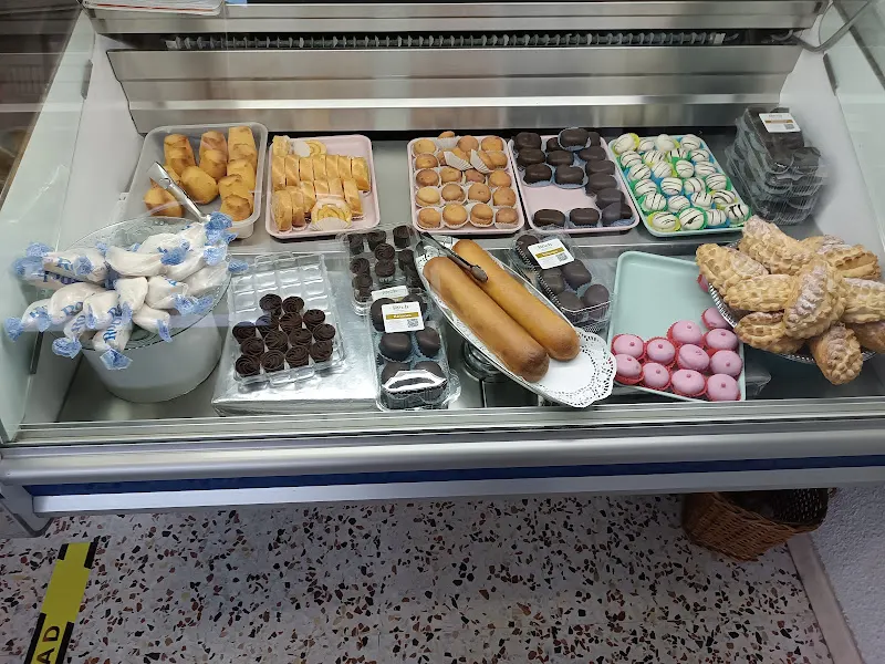 MAZAPÁN DE MORATALLA Confitería Roch - Pastelería en Moratalla - foto 2
