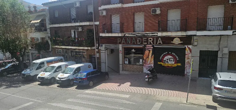 Panadería Bollería El Horno de José A. García - Cazorla