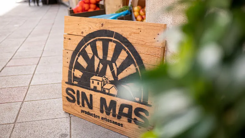 SIN MAS panadería, tienda ecológica, y productos locales - Cazorla
