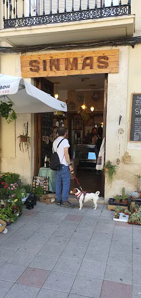 SIN MAS panadería, tienda ecológica, y productos locales - Tienda de alimentos orgánicos en Cazorla - foto 2