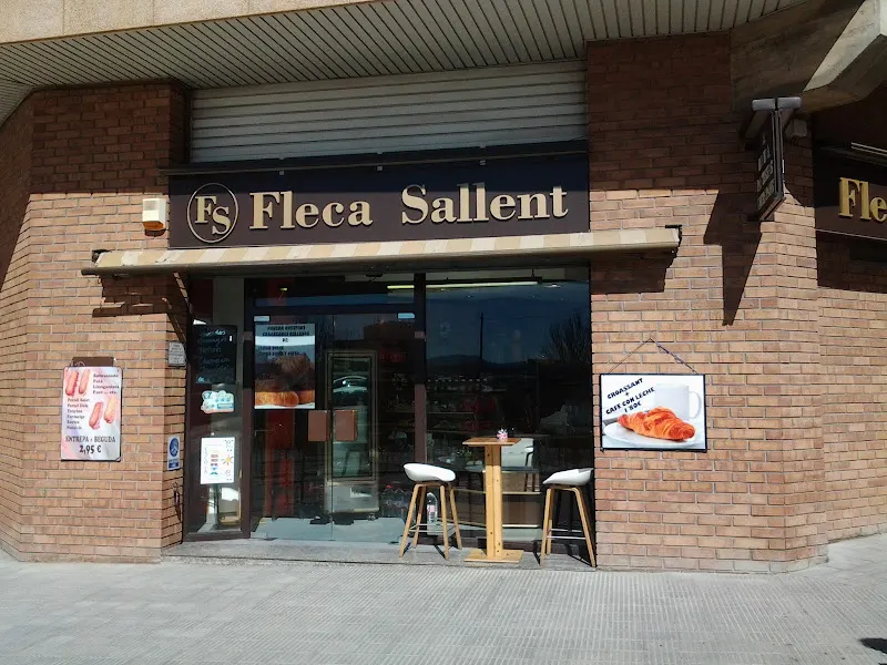 Fleca Sallent - Panadería en Sant Fruitos de Bages - foto 2