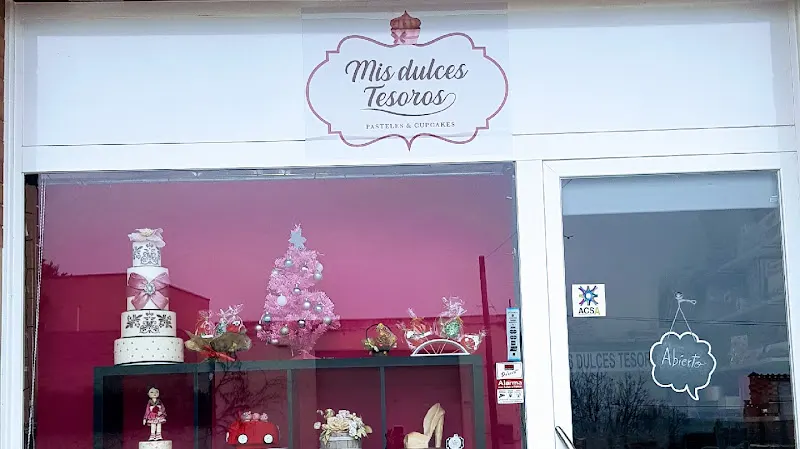 Mis Dulces Tesoros Pasteles y Cupcakes - Pastelería en Alcarras - foto 2