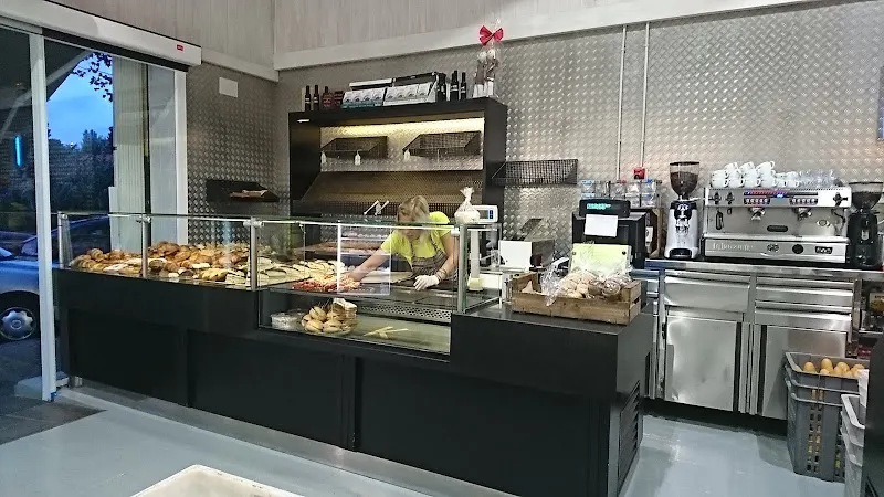 Forn san&pol - Panadería en Polinya - foto 2