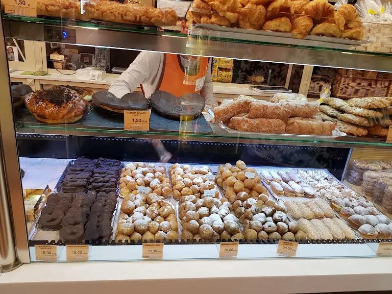 La Encomienda Panadería - Panadería en Villarejo de Salvanes - foto 2