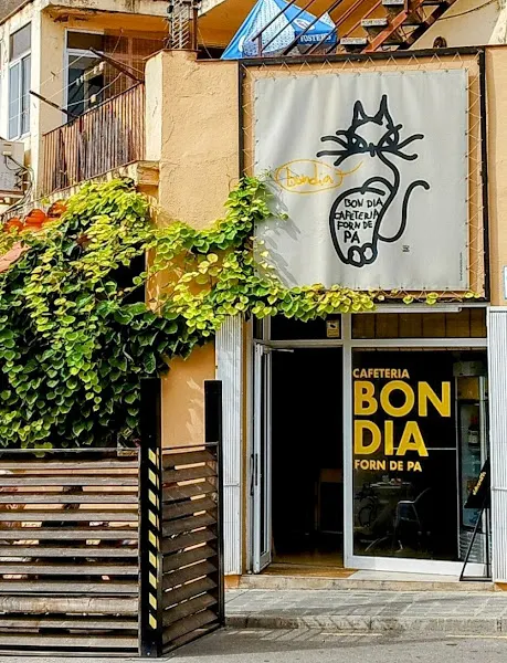 Cafeteria Bon Dia Forn - Panadería en Sallent - foto 2