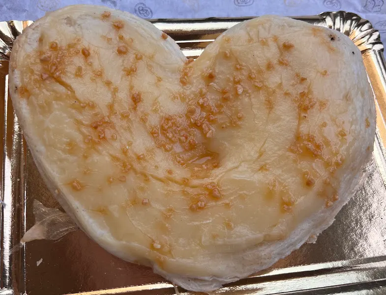 Panaderia Benavides, pan de tomas