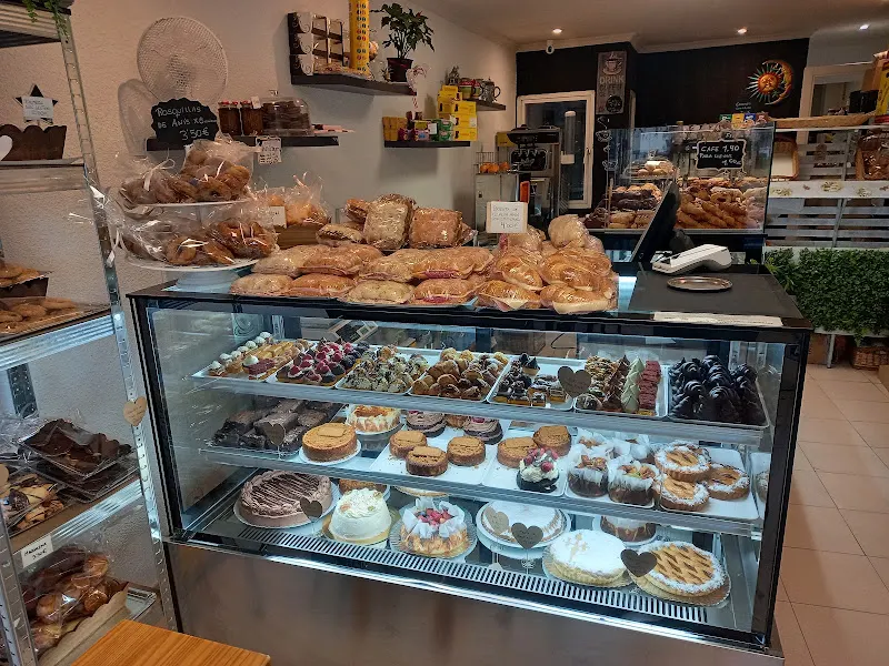 Afrodita Pastelería Artesanal - Pastelería en Cercedilla - foto 2