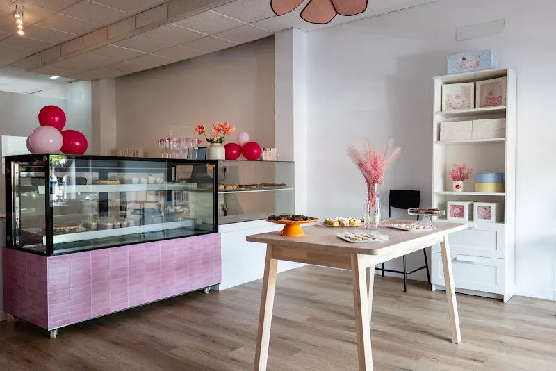 Kolé Bakery - Pastelería en Palomares del Rio - foto 2
