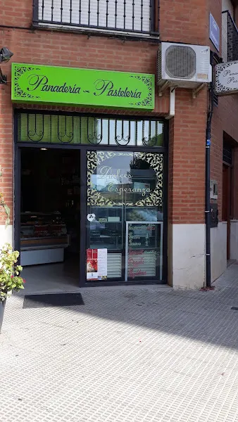 Panificadora de pan y bollería en La Rioja. PANADERIA ORTIZ, S.C. - Panadería en Villamediana de Iregua - foto 2