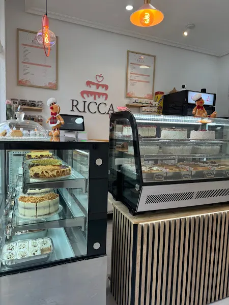 RICCA 1 - Pastelería en Murcia - foto 2