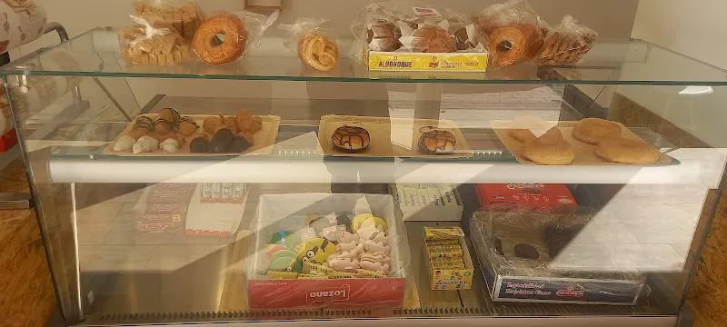 Panadería De Lucía - Panadería en Murcia - foto 2