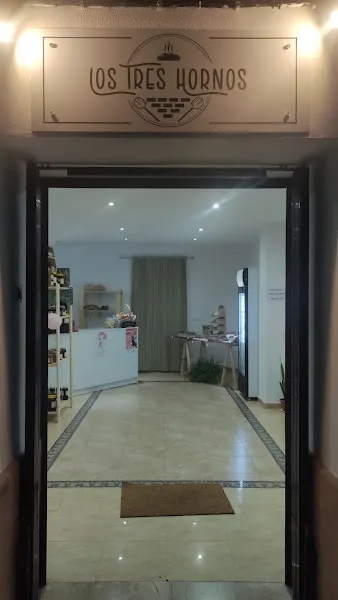 Los Tres Hornos - Tienda de alimentos naturales en Prado del Rey - foto 2