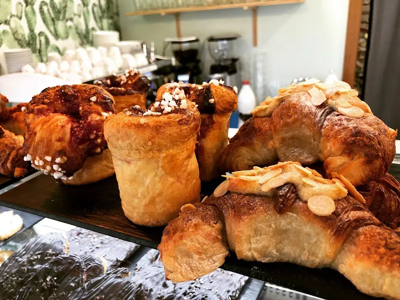 Muss Pastelería Artesanal - Miraflores de la Sierra