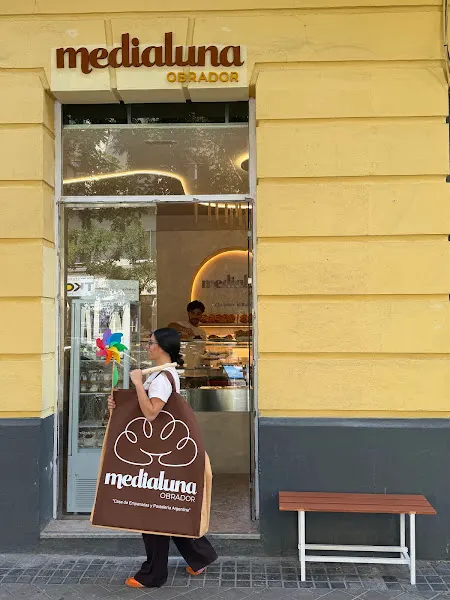 Medialuna Obrador - Pastelería en Madrid - foto 2