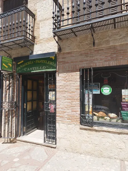 Panadería, pastelería y bollería Castillo - Panadería en Chinchon - foto 2