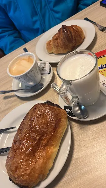 PANA COFFEE & BREAD ( Panaderia Velay ) - Fisterra