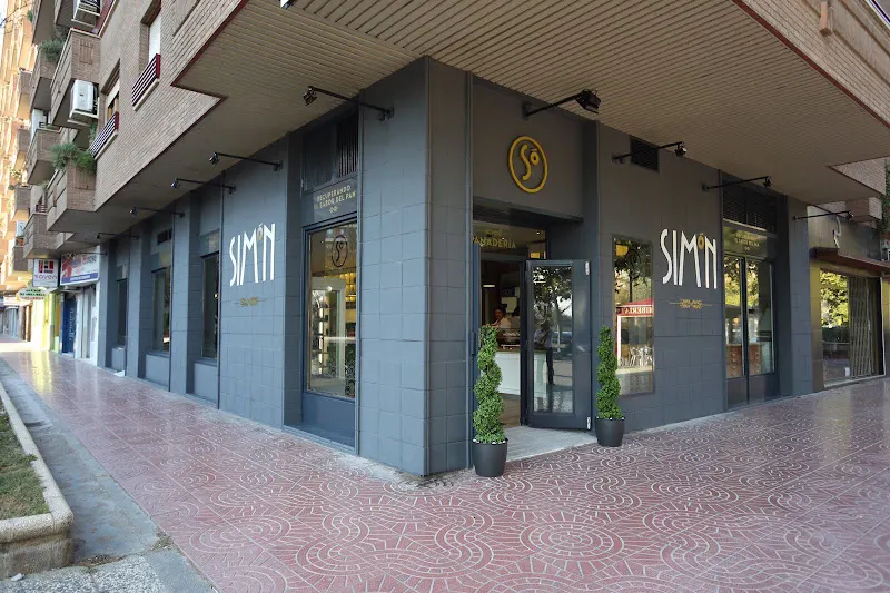 Panadería Simón - Panadería en Zaragoza - foto 2