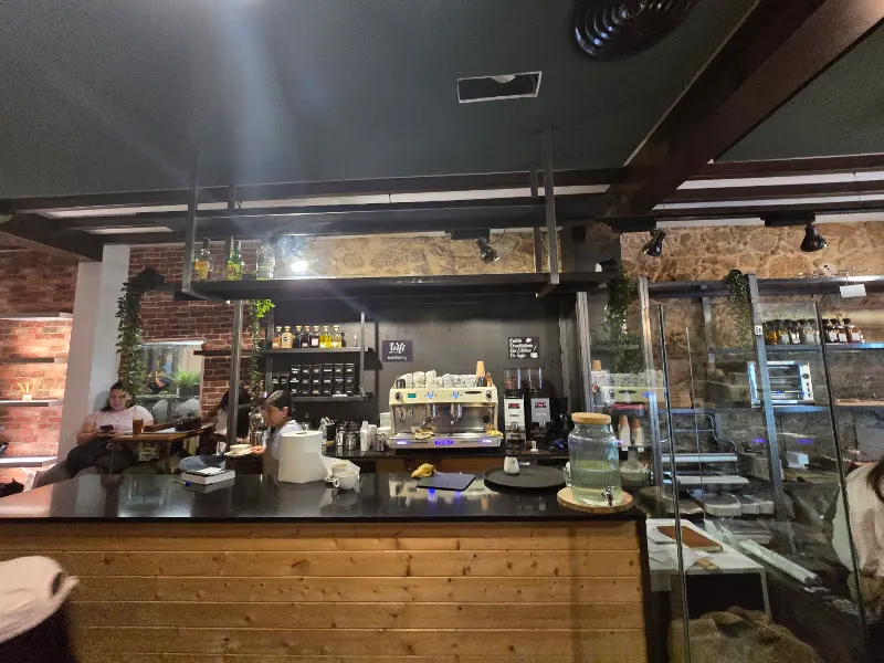 Sucre Coffee & Bakery