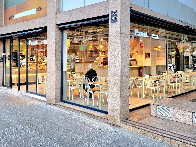 Panet Paris - Panadería en Barcelona - foto 2