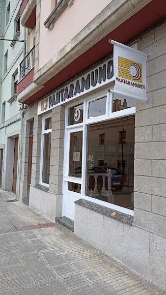 PANTARAMUNDI - Panadería en Vegadeo - foto 2