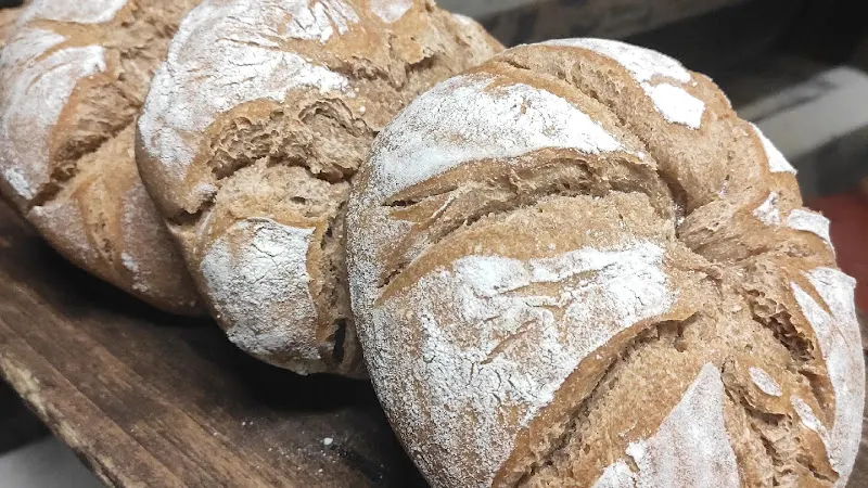 Cal Tullet, Forn de pa - Panadería en Espluga de Francoli (L) - foto 3