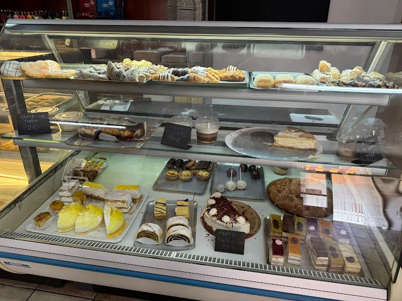 El Rincon de Virginia - Pastelería en Tabernas - foto 2