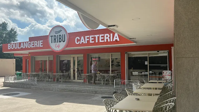 Cafetería Tribu - Panadería en Jonquera (La) - foto 2