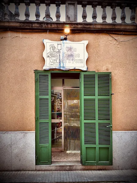 Can Jaume d'es Forn - Panadería en Petra - foto 2