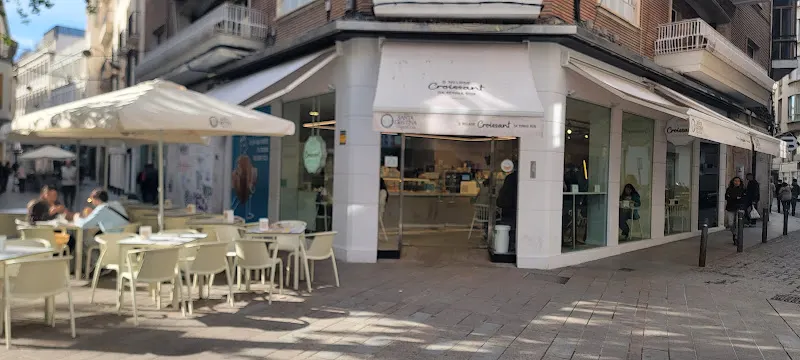 O melhor croissant da minha rua - Panadería en Córdoba - foto 2