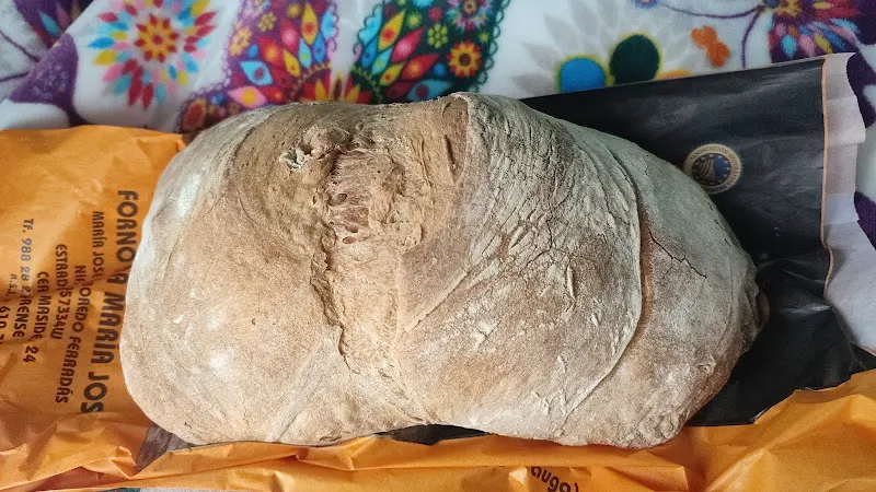 Forno do Eliseo - Panadería en San Cristovo de Cea - foto 3