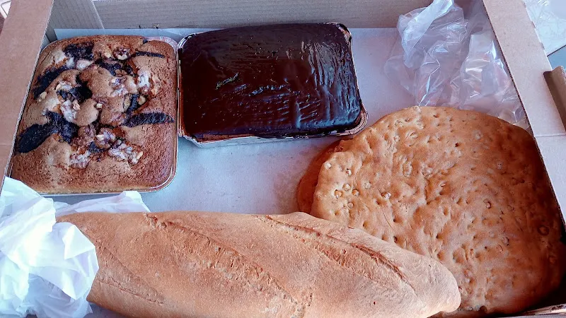 Panaderia - Pasteleria Bareta - Panadería en Puebla de Don Fadrique - foto 2