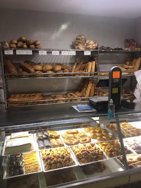 Cal Ramiro - Panadería en Bell-lloc dUrgell - foto 2