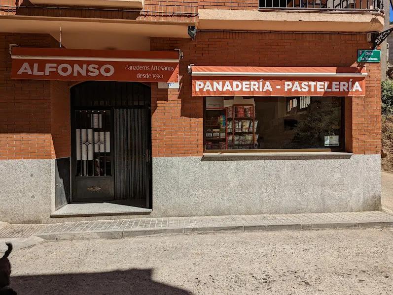 Panadería Alfonso - Panadería en Hoyo de Pinares (El) - foto 2
