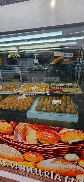 Panaderia El Casar en Casar (El)
