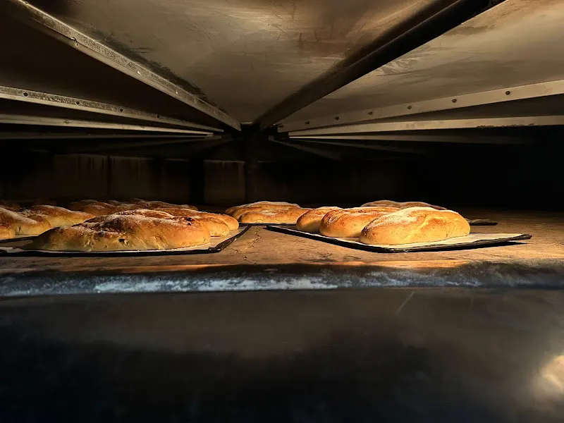 Panadería Virgen De Las Angustias - Panadería en Lecrin - foto 2