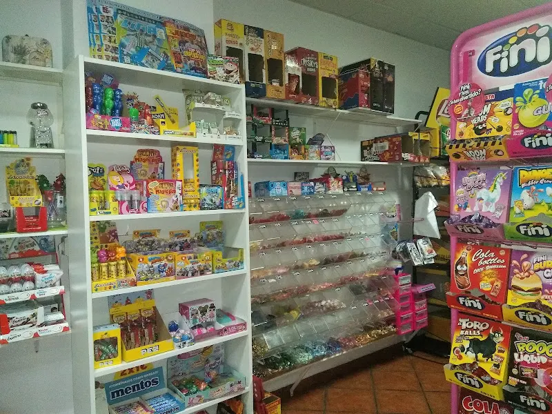 El Dinosaurio Goloso - Pastelería en Santa Olalla del Cala - foto 2
