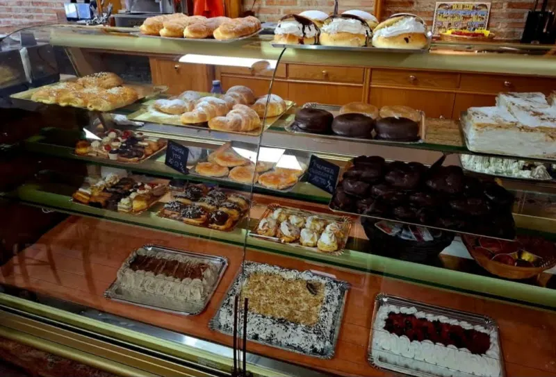 Panaderia La Vieja Tahona - Panadería en Casar de Escalona (El) - foto 2