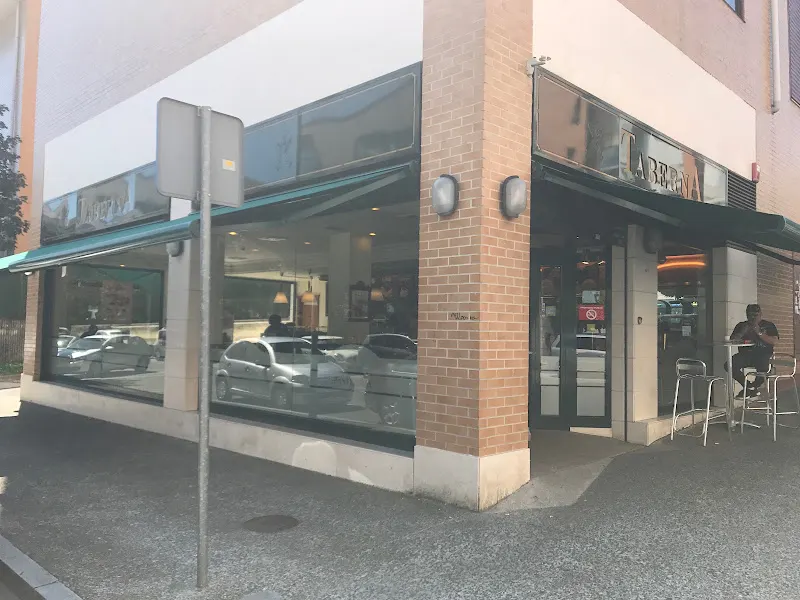 Panadería Taberna - Panadería en Pamplona - foto 2