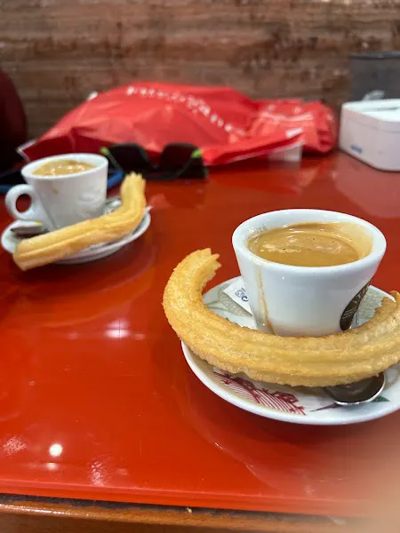 Confitería Canela - León